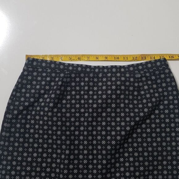 Casual corner Annex black and white pattern skirt  Petite size 12 - Picture 7 of 8